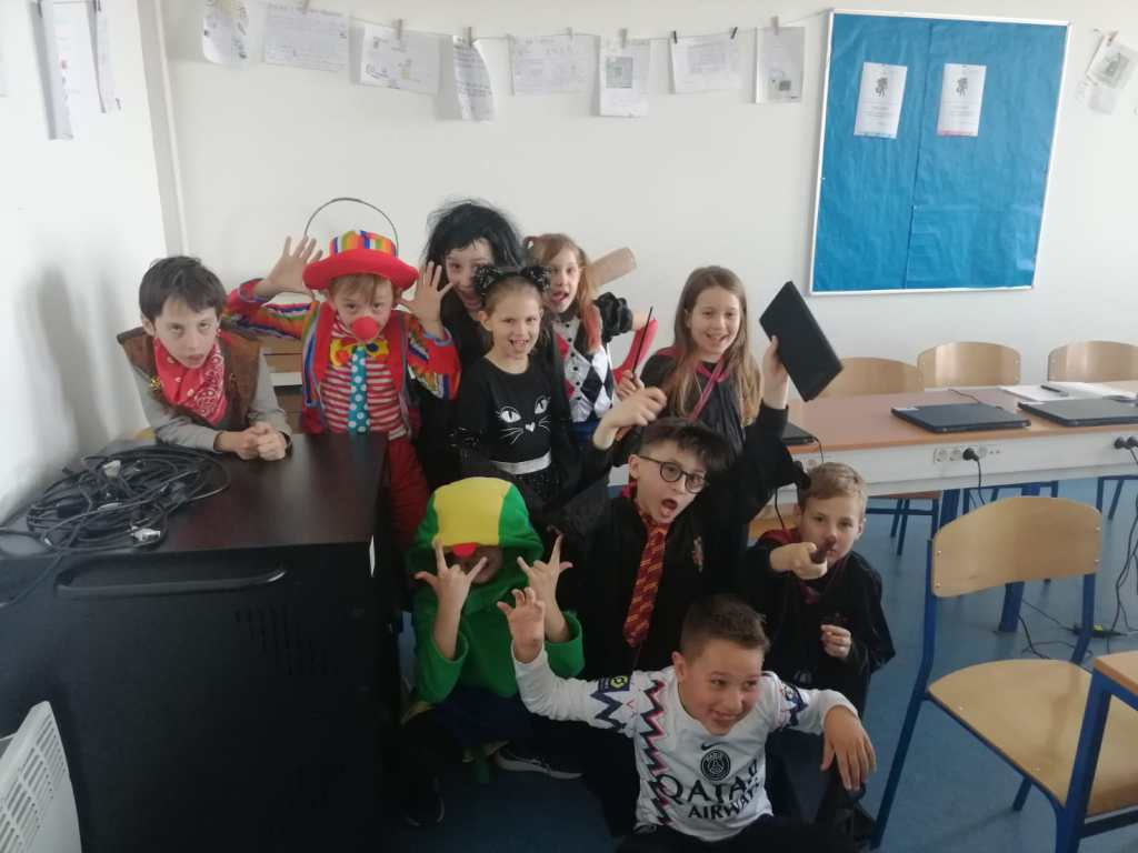 Posvuda su maškare!